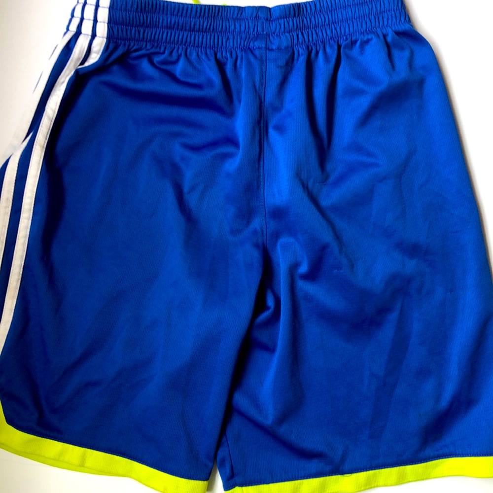 Kids (girls) adidas basketball ball shorts